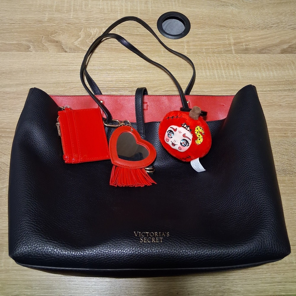 Victoria's Secret Black and Red Tote with Matching Wallet & Plush Keychains